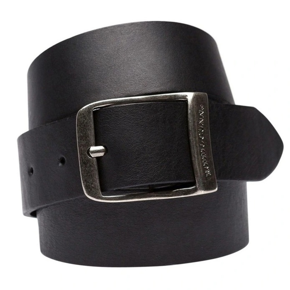 Rodd & Gunn Coronet Crescent Belt in Nero